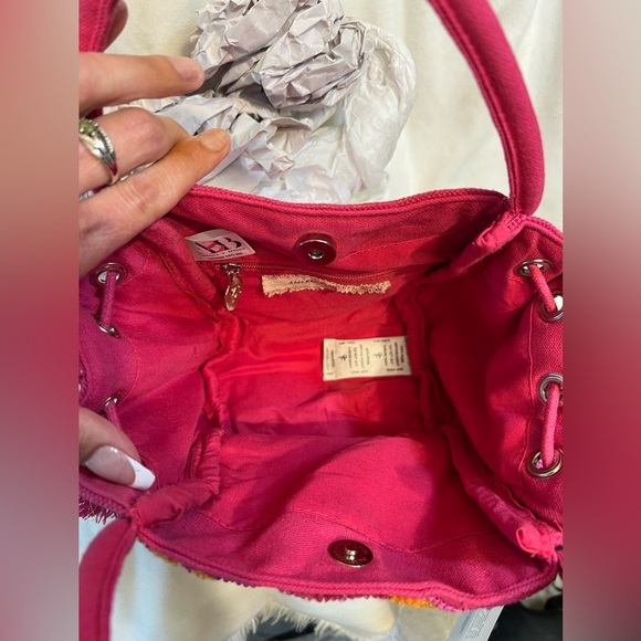 🦋🩷America & Beyond Vibrant Pink Beaded Butterfly Tote Bag🦋🩷NWT - Picture 12 of 16